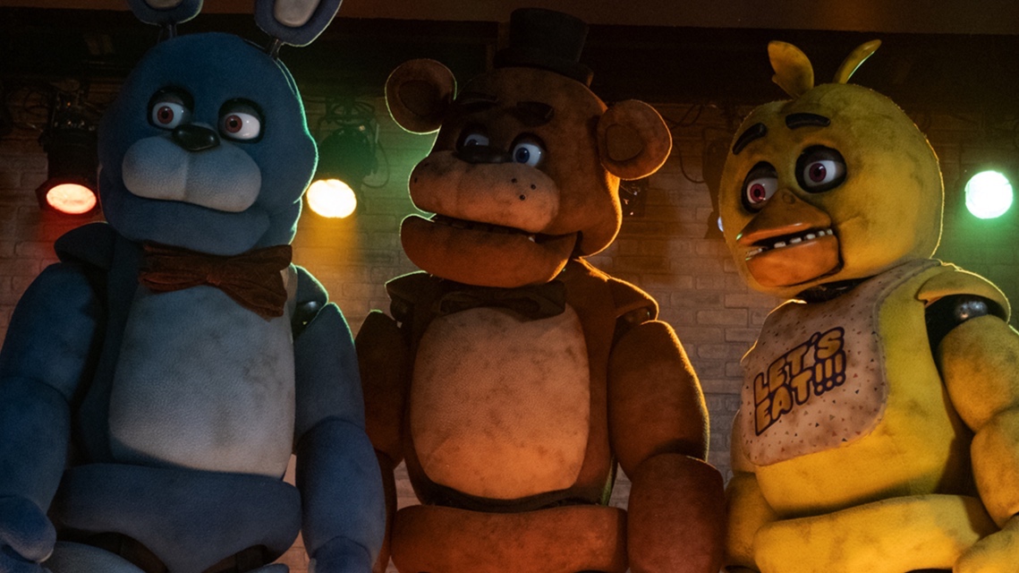 Watch the Terrifying First Official Trailer for 'Five Nights at Freddy's 2' - Exclusive Premiere!